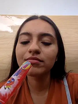 DulceCaroX webcam