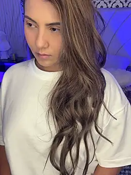 Brenda_Brm webcam