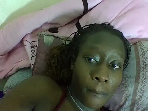 prettyglowing webcam