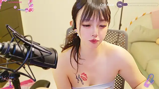 Khaleesi_ying_ webcam