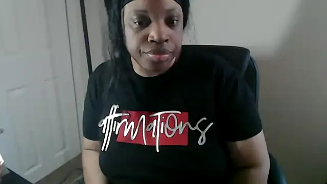 Sexymona1218 webcam