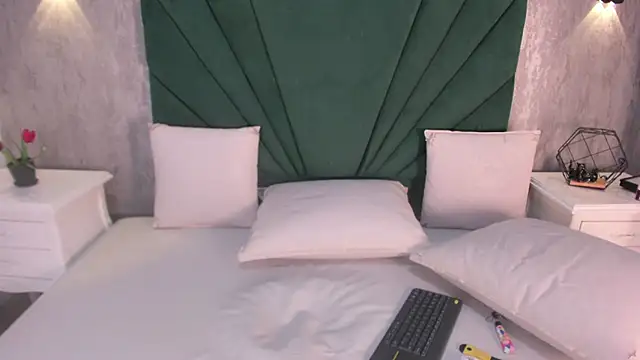 Andy_vergara1 live sex cam