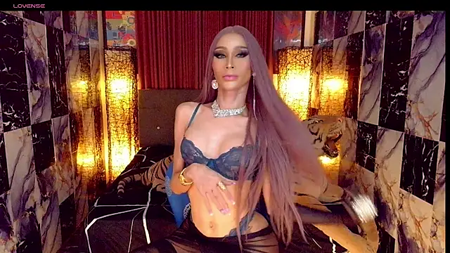 SeductiveSamanthaTS webcam