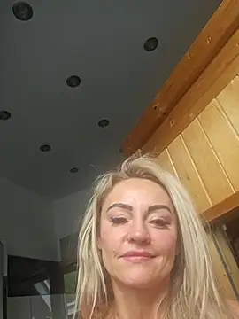 MoniMilf webcam