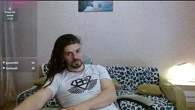 Aestheticguy101 webcam