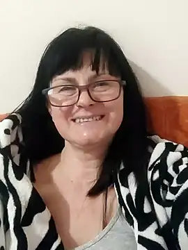 AliceSwan57 webcam