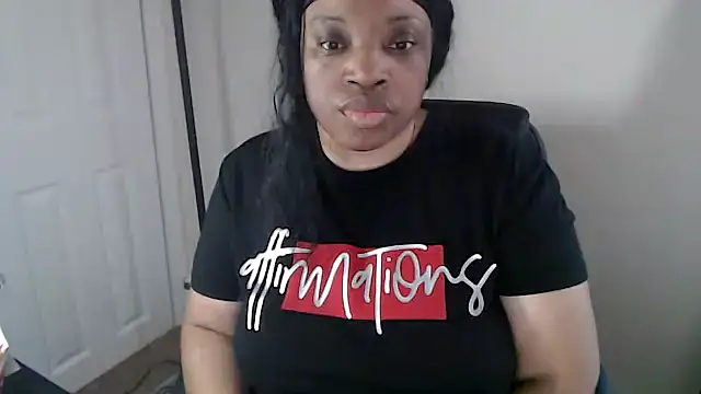 Sexymona1218 webcam
