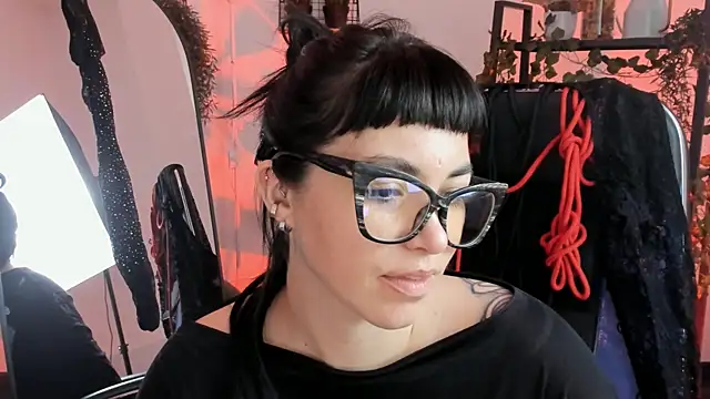 NeoGeisha webcam