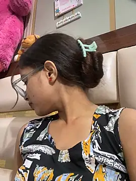 Sy_Shrishti webcam