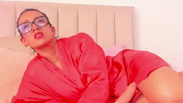 ZarayFeet webcam
