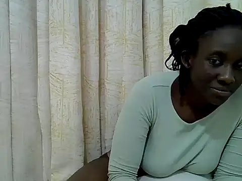 ebony_dessy webcam