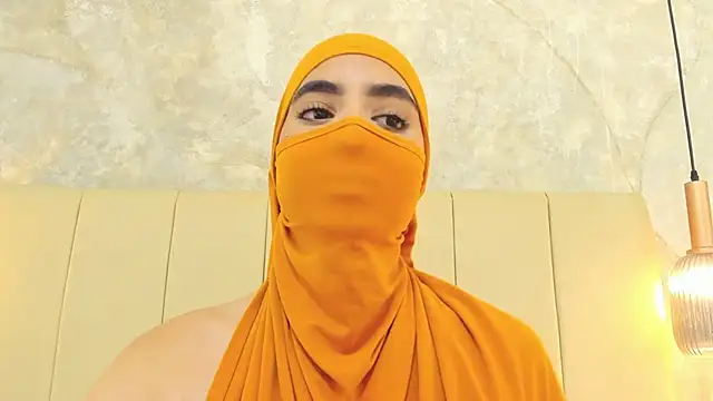 nayiraa_ webcam