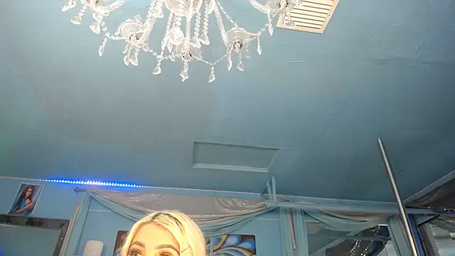 ADRIANNA_FOX webcam
