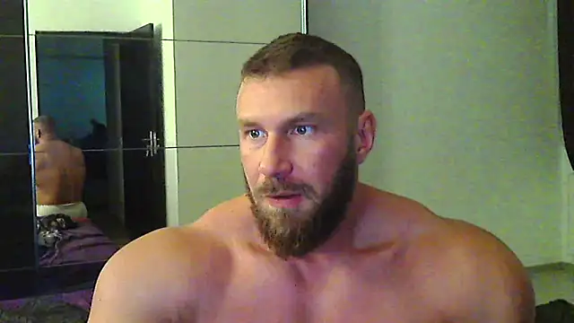 muscularkevin webcam