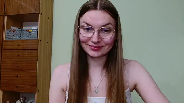 LooveELLYx webcam