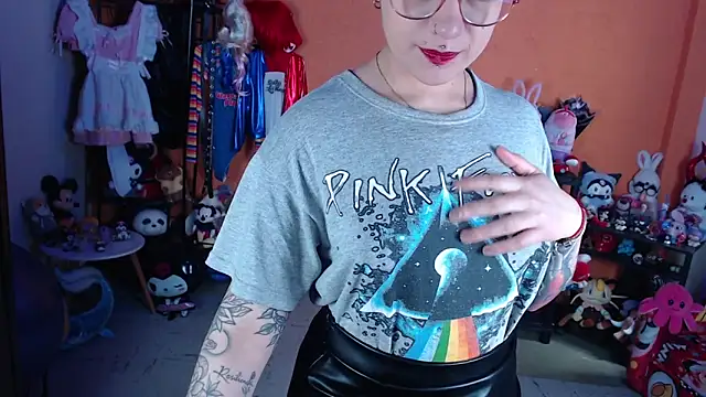 MissMiia2 webcam