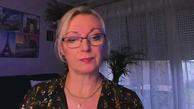 vanessa_chat webcam