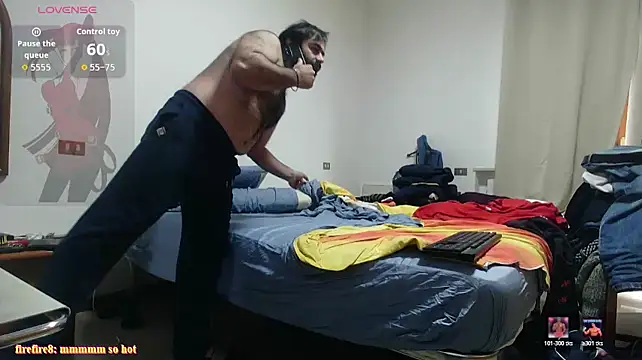 Attila985 webcam