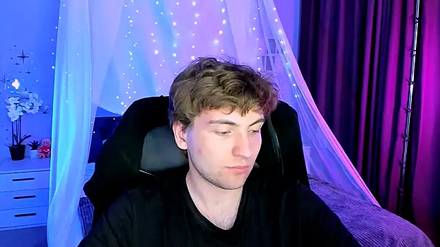 joseph_bear_ webcam