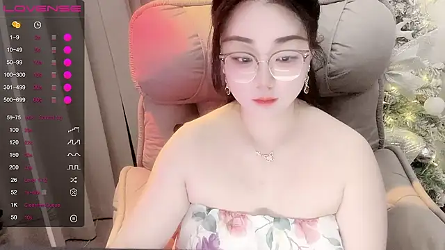 Monica-666888- webcam
