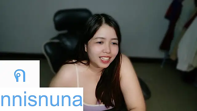 nunanunanuna webcam