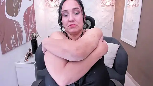 Sharon_tits