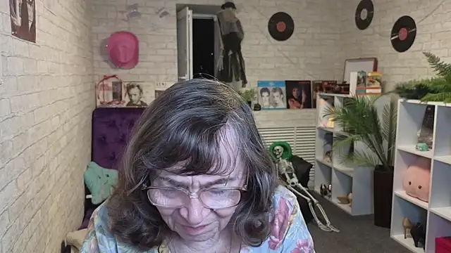 Betty_Brick webcam