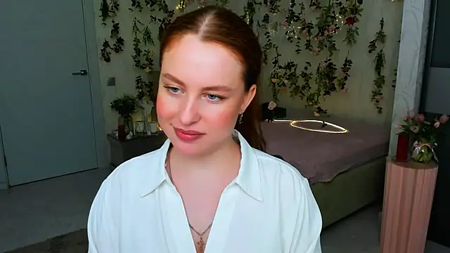 AirySilhouette webcam
