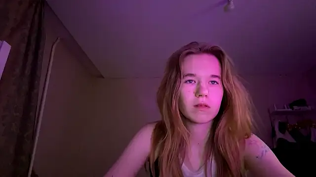 LeomaJee webcam