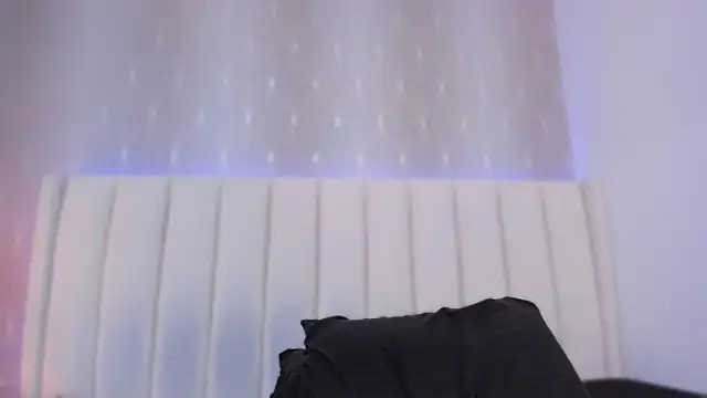 Tori_Gaviria webcam
