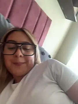 Miabonnett_ webcam