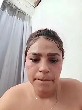 Mommy-Hot webcam