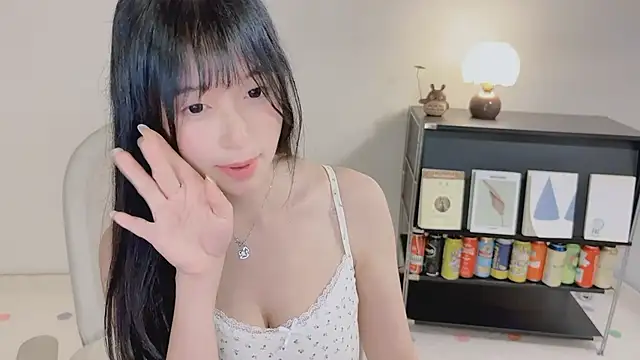 Onechestnut webcam