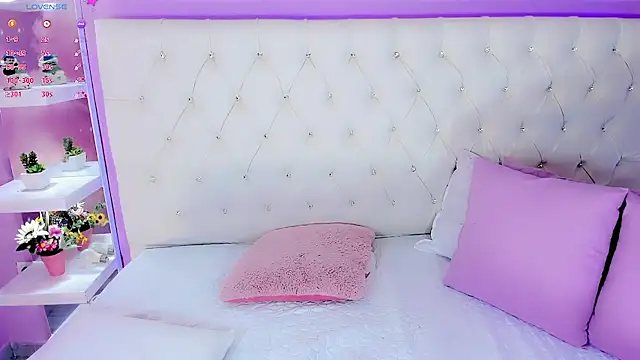 Nauthy_girl webcam