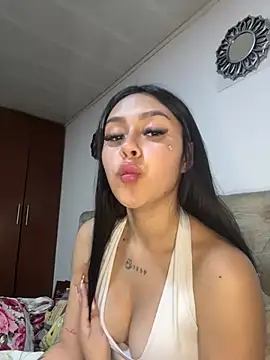 scarlett_pinkk1 webcam