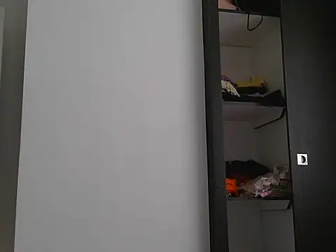 hiddendesire03 webcam