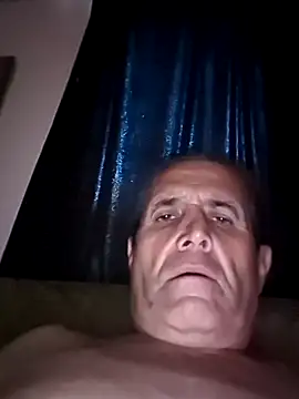 bobby69cock webcam