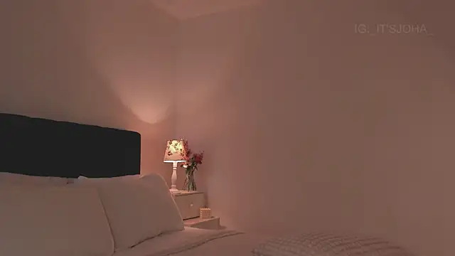 Lovinggirl_ webcam