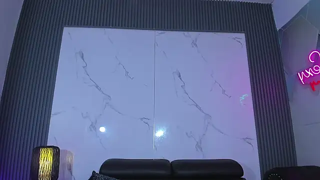 Spicy_guys webcam