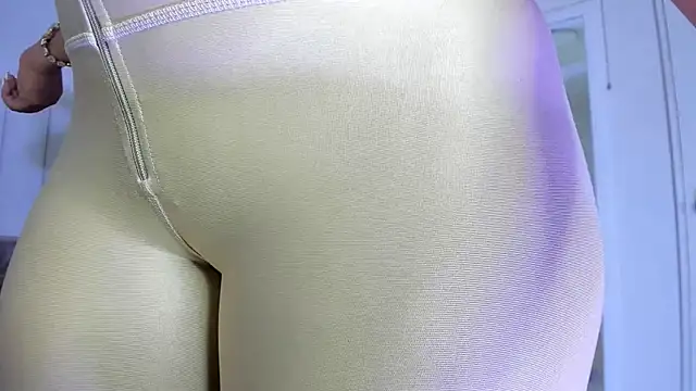 veronica_b07 webcam