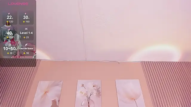 LisaLain webcam