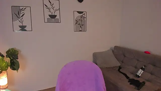 annie_barozzi webcam