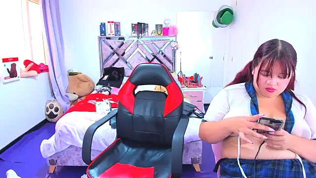 Luna_Analya webcam