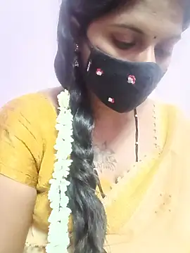 CuteDevilAnu webcam