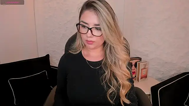 ChloePreston_ webcam