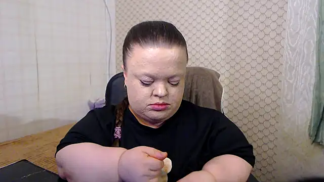 Janiffer_MiMi webcam