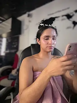 Isabella-Teen