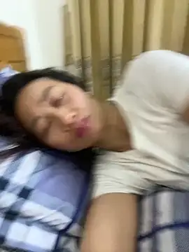 Linda-babyy webcam