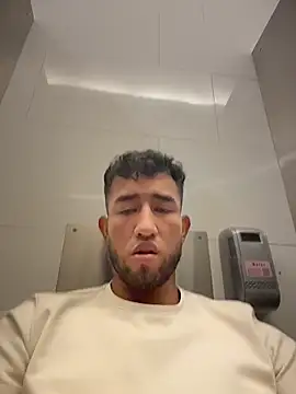 liam_bronw webcam