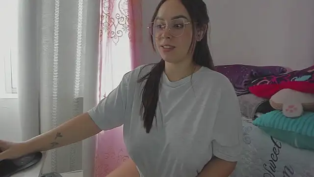 HARLEYNAPIER webcam